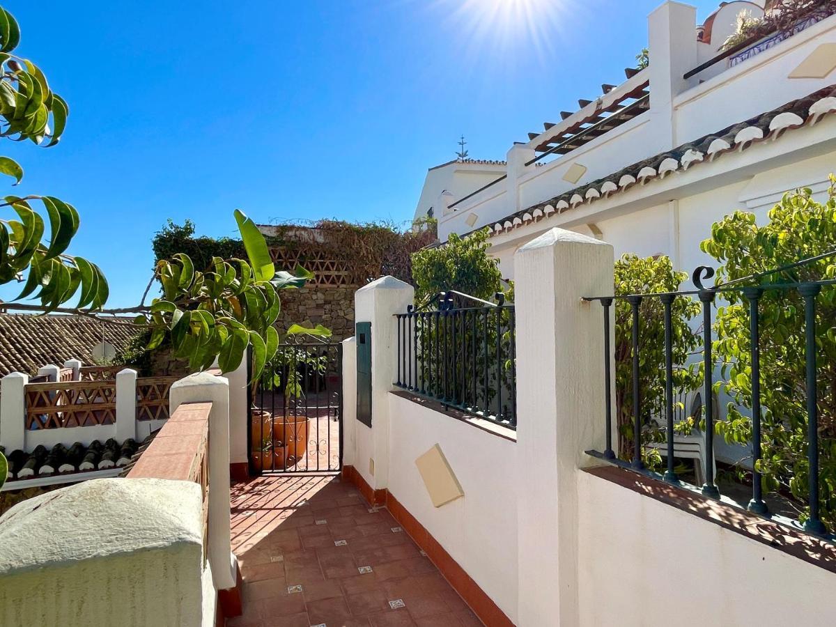 Semidetached Duplex Home At Puebla Aida, Mijas Golf With Pool, Golf And Sea Views Μάλαγα Εξωτερικό φωτογραφία